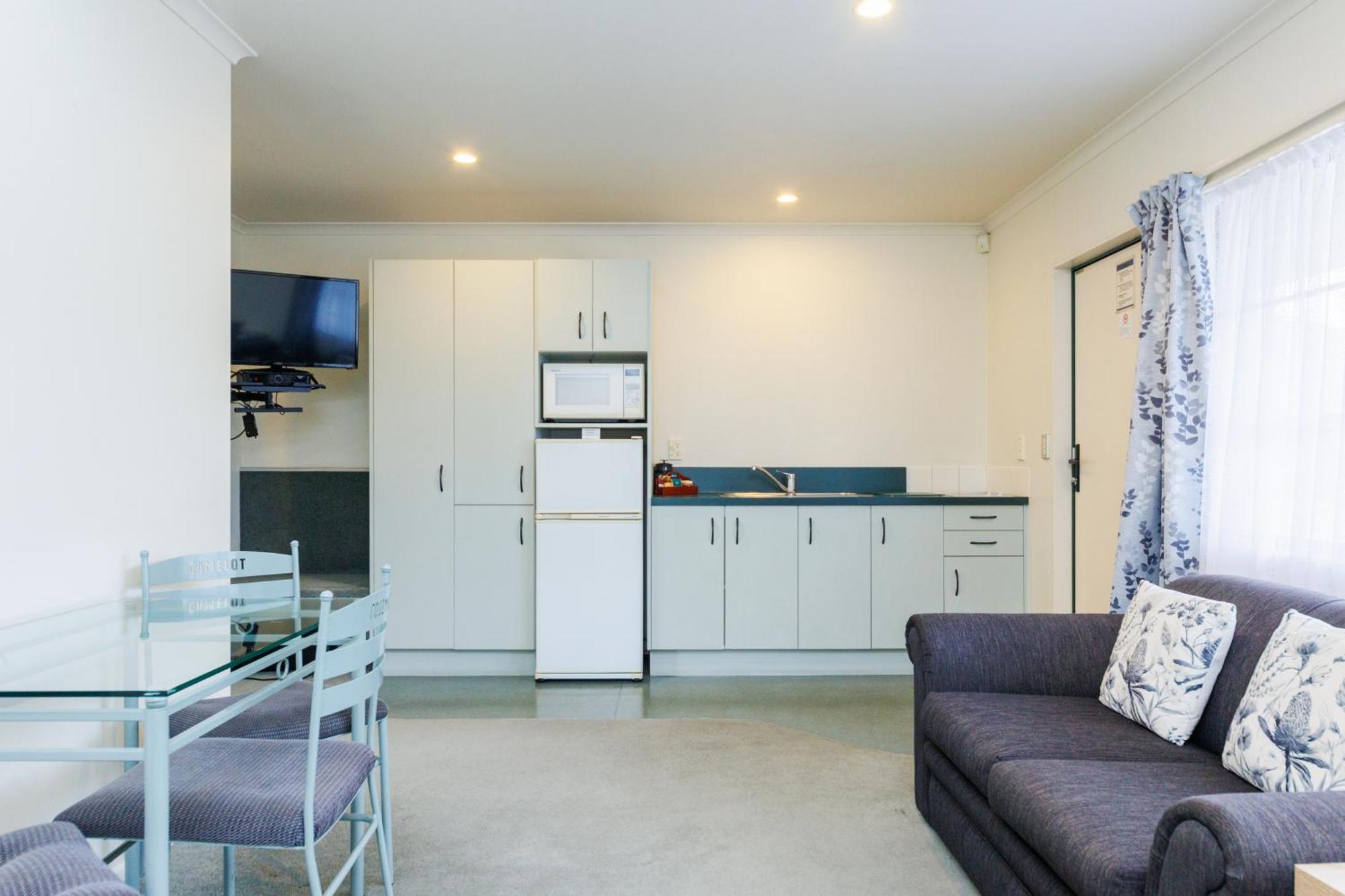 Camelot Motor Lodge And Conference Centre Palmerston North Pokoj fotografie